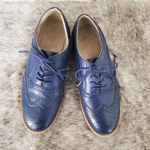 [ Wanted ] Navy Wing Tip Babe Oxford